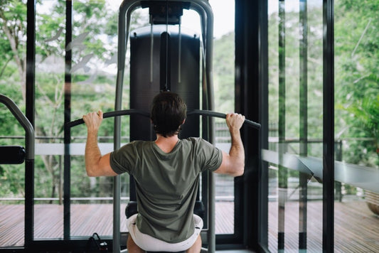 Lat Pulldown Machine